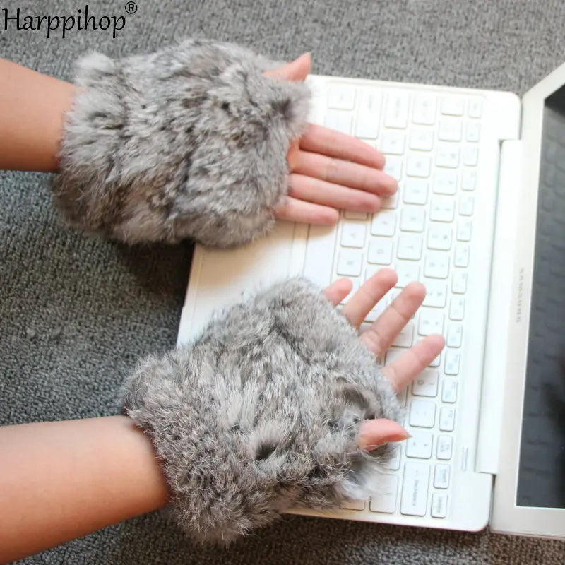 Luxury Handmade Rex Rabbit Fur Mittens – Ultra-Soft Knitted Winter Gloves