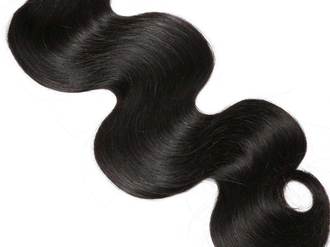 Get Glamorous Waves with our 3-Piece Human Hair Body Wave Bundle!