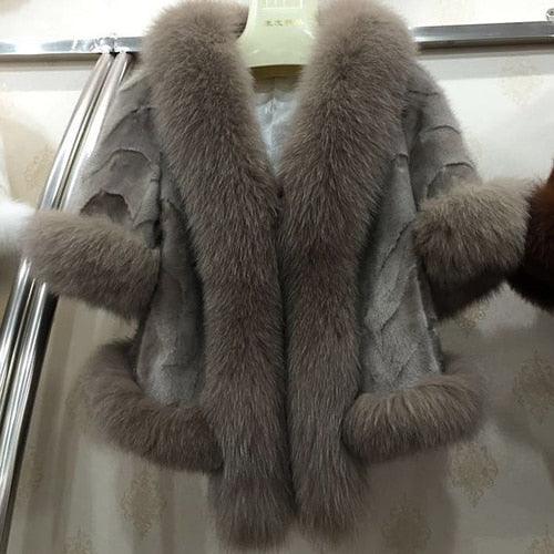 New Women Fashion Real Mink Fur Short Poncho Coat With Real Fox Collar 100% Real Natural Mink Fur And Fox Fur Shawl Overcoat